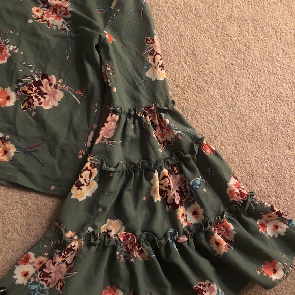 3/$20 • NWOT ALTAR’D STATE BLOUSE - Picture 5 of 6